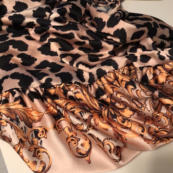 Stunning Animal print spaghetti strap dress - Picture 4 of 8